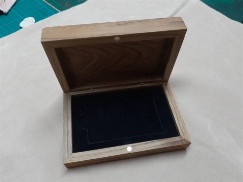 โรงงานผลิตกล่องไม้ใส่เครื่องประดับ